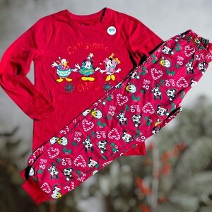 NWT Festive Fun with Mickey & Friends: Kids Maroon Christmas PJs Happy Goofy